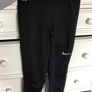 Athletic leggings